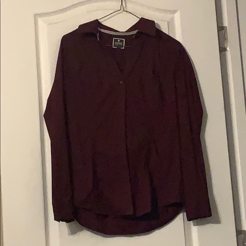 Medium Express “The Essential Shirt”